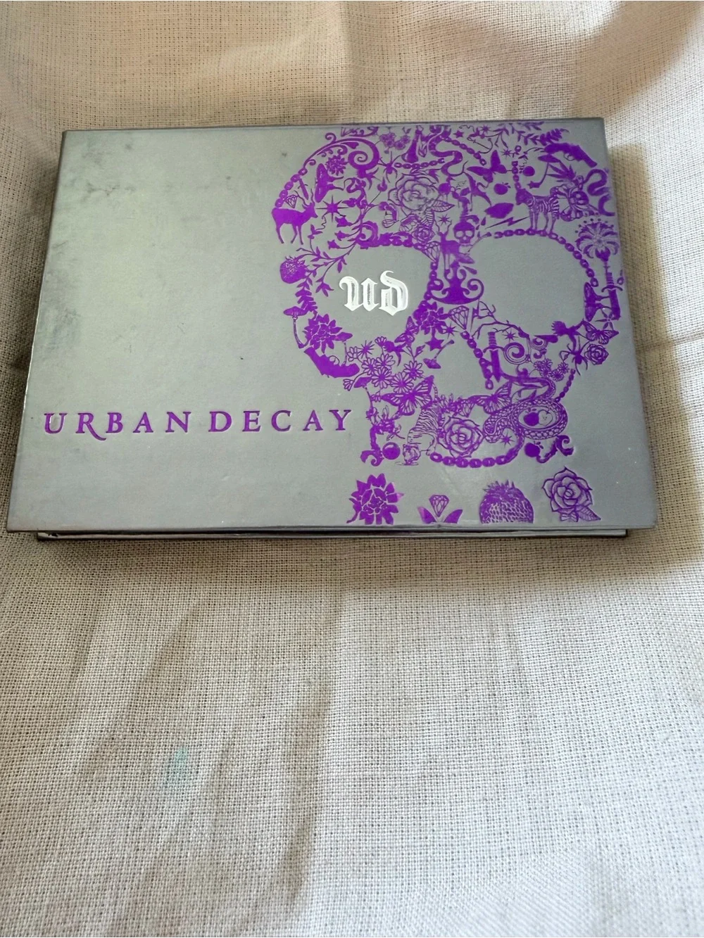 Urban Decay makeup eyeshadow